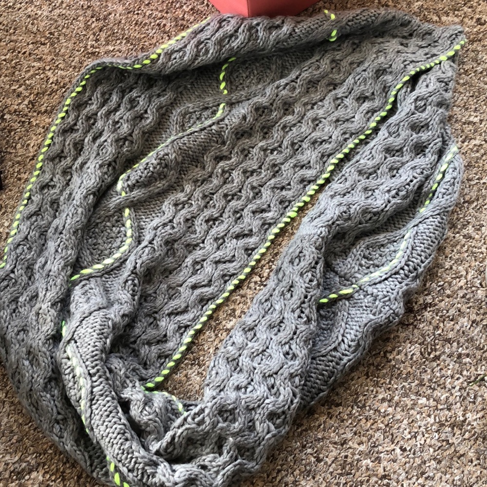 Urban outfitters infinity scarf